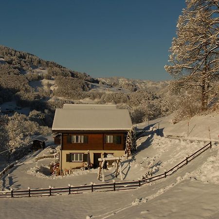 Ferienwohnung Klosters-Serneus Exterior foto