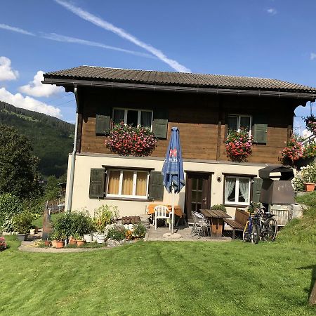 Ferienwohnung Klosters-Serneus Exterior foto