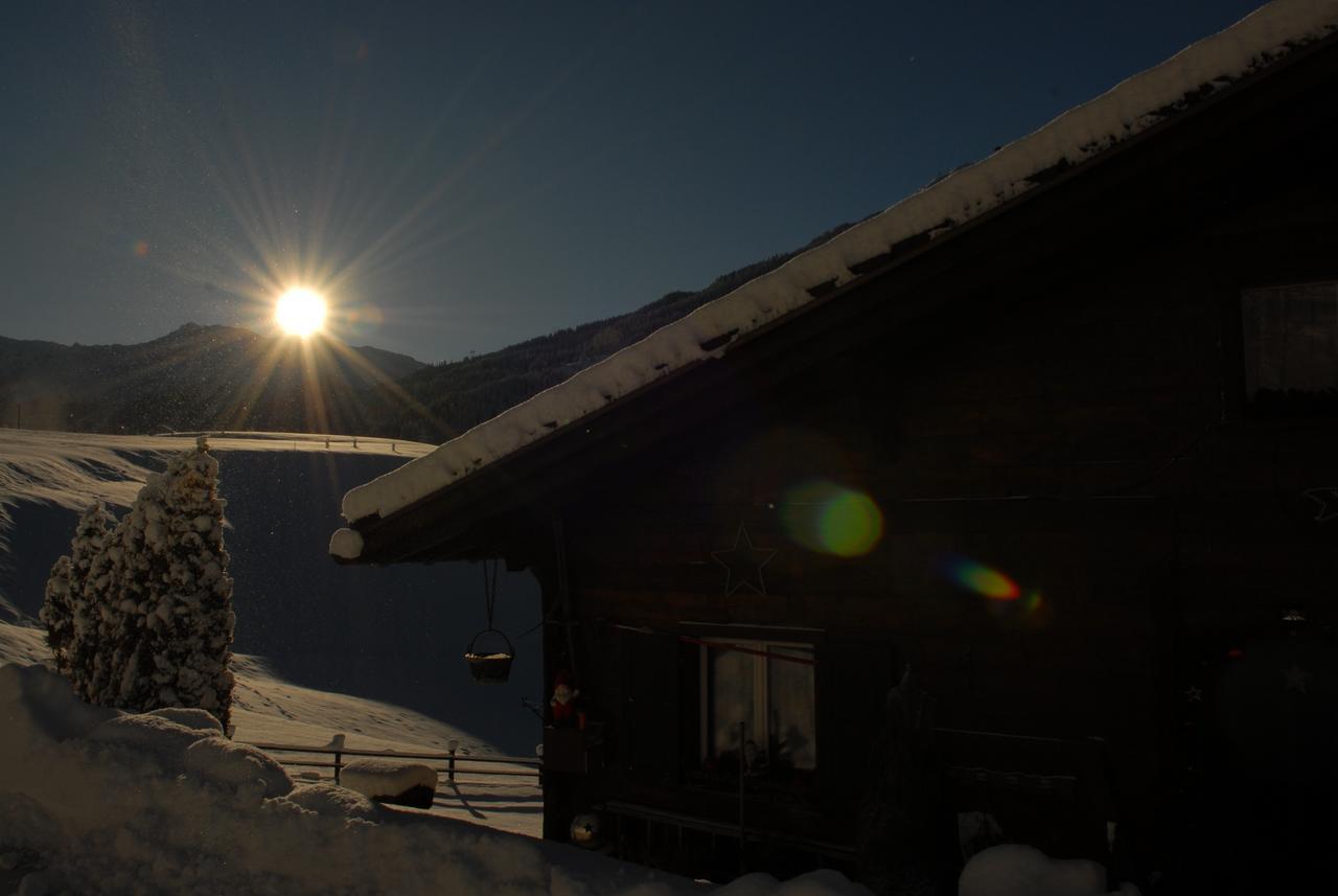 Ferienwohnung Klosters-Serneus Exterior foto